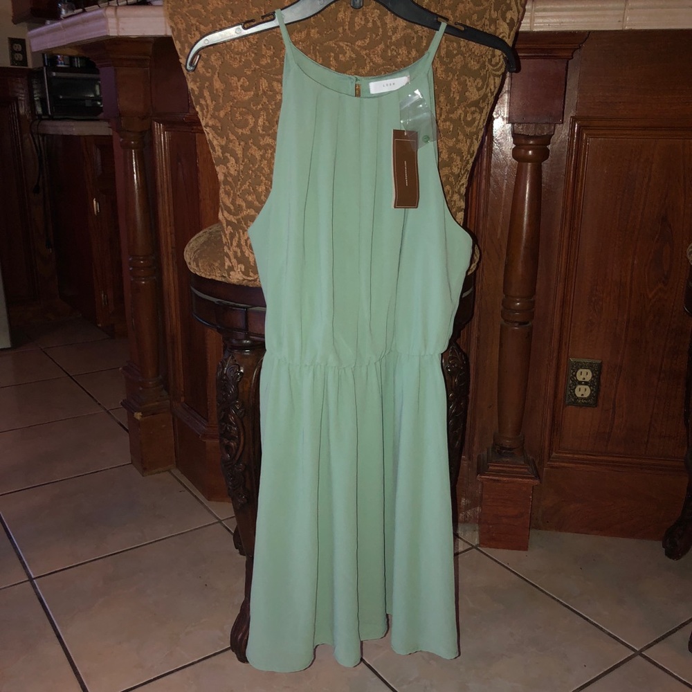 NWT: Francesca’s Mint Green Dress
